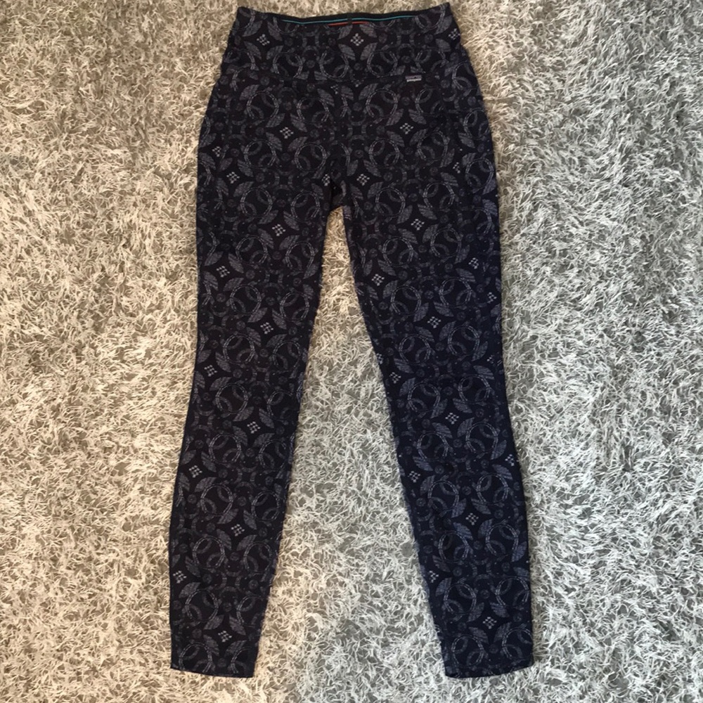 Women’s Patagonia Capilene Midweight leggings